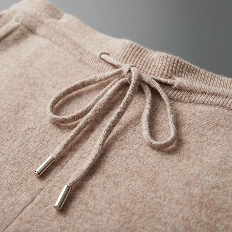 Merino Wool Knit Tapered Sweatpants for Men | Autumn and Winter Wear